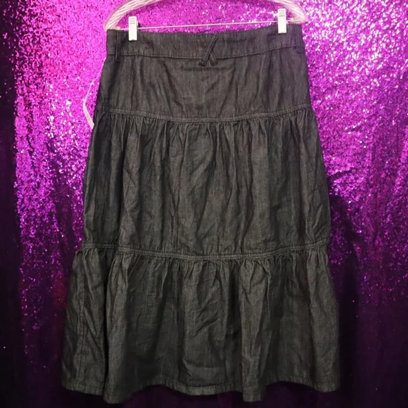 DARK DENIM SKIRT 8 Tiered Buttons Long Maxi A-line Casual Spring Summer Travel - Picture 4 of 12